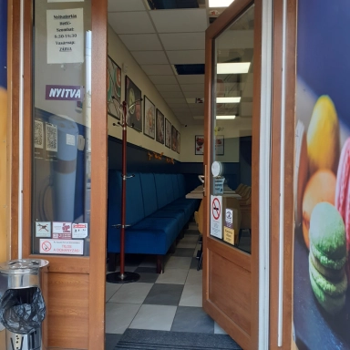 Üzlet 2 - Debrecen, Kossuth utca 7-9.